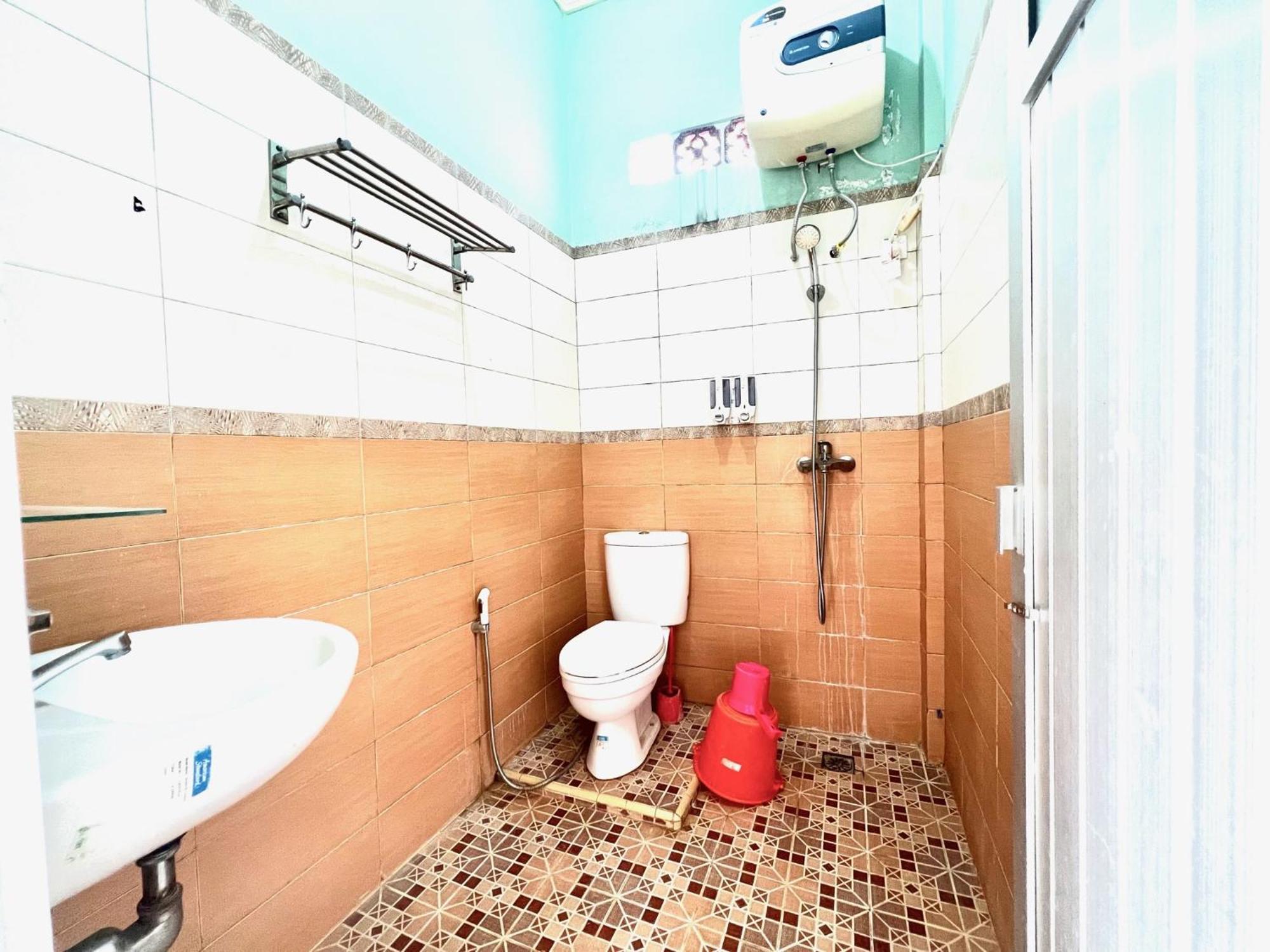 Wisma Mutiara Padang  Ngoại thất bức ảnh